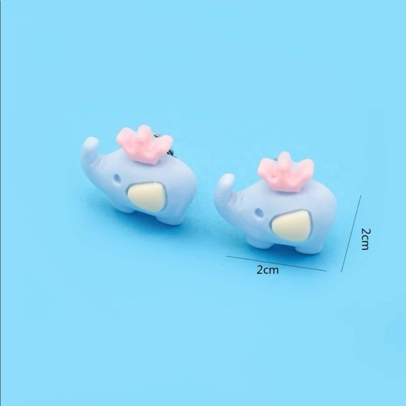 Elephant Clip On Earrings - Picture 3 of 4